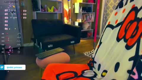 Snapshot of nikkiprincess chatting on December 23, 2024, 11:49 pm Schedule IN BIO online show from December 23, 2024, 11:49 pm