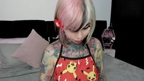 Nikki Ramone   online show from January 29, 2025, 5:56 pm