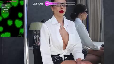 Snapshot of nikkirushxx chatting on November 8, 2025, 8:36 am Nikky online show from November 8, 2025, 8:36 am