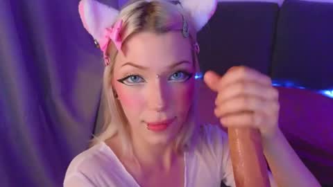 Stassy Krissy Aria Lina online show from April 29, 2026, 9:43 pm