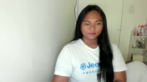 Amanda Foxx online show from April 1, 2026, 10:27 am