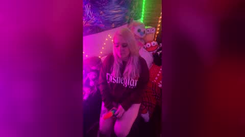 nikkixxxslamms online show from April 28, 2026, 6:29 am