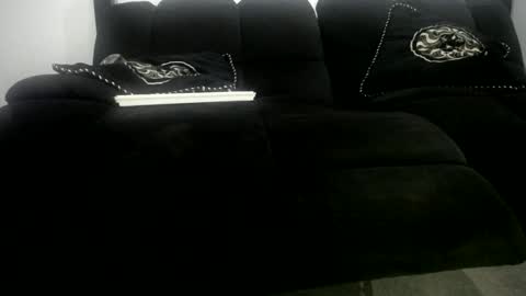 Snapshot of nikkkibabyyyy chatting on November 13, 2025, 6:18 pm Niquita Sparkles online show from November 13, 2025, 6:18 pm