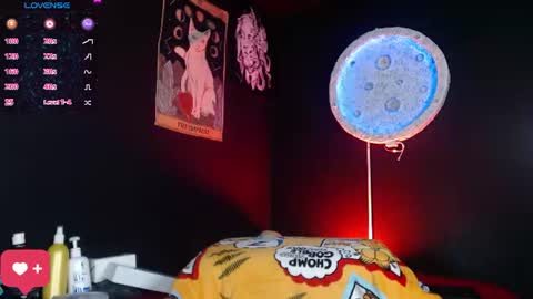 Snapshot of nikky_tomboy444 chatting on June 17, 2026, 1:56 pm Nikky online show from June 17, 2026, 1:56 pm