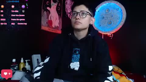 Snapshot of nikky_tomboy444 chatting on June 23, 2026, 2:04 pm Nikky online show from June 23, 2026, 2:04 pm