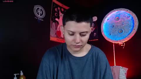 Snapshot of nikky_tomboy444 chatting on August 1, 2026, 1:21 pm Nikky online show from August 1, 2026, 1:21 pm