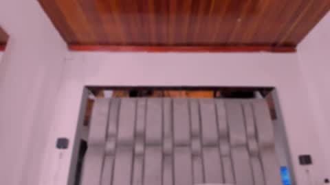 Snapshot of nikkysmiith chatting on November 25, 2025, 11:43 am online show from November 25, 2025, 11:43 am