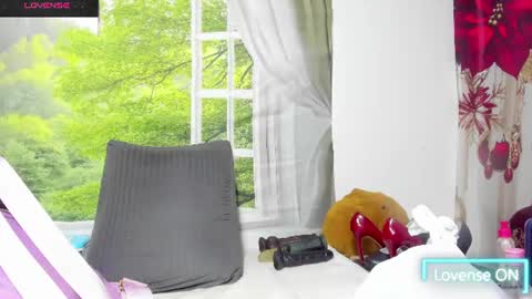 Snapshot of nikol32__ chatting on June 18, 2026, 10:30 am dayan online show from June 18, 2026, 10:30 am