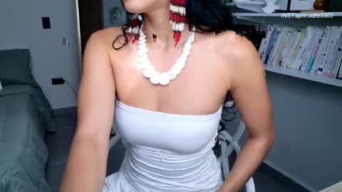 Nicole cam online show from April 10, 2026, 8:02 pm