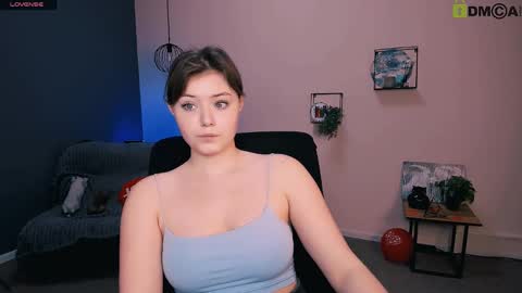 Little Niko  Help me reach my goals online show from March 8, 2025, 7:53 pm