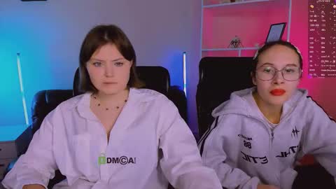 Little Niko  Help me reach my goals online show from November 26, 2025, 8:32 pm