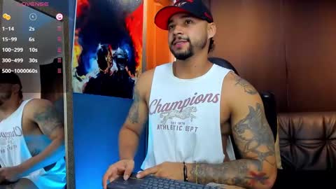 Snapshot of nikolahank1 chatting on December 3, 2024, 4:14 am Nikola Hank online show from December 3, 2024, 4:14 am