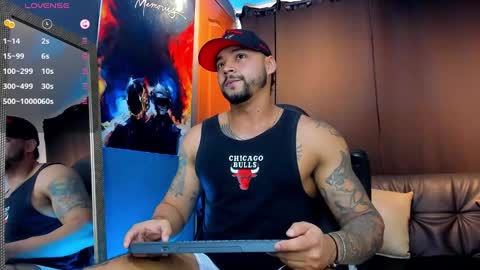 Snapshot of nikolahank1 chatting on December 28, 2024, 11:48 pm Nikola Hank online show from December 28, 2024, 11:48 pm