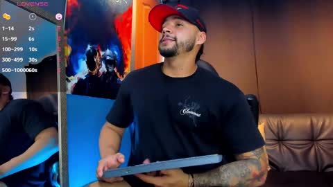 Snapshot of nikolahank1 chatting on January 15, 2025, 6:22 am Nikola Hank online show from January 15, 2025, 6:22 am