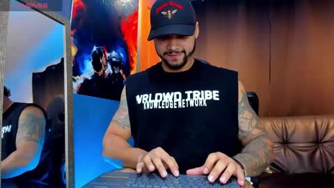 Snapshot of nikolahank1 chatting on February 12, 2025, 3:51 am Nikola Hank online show from February 12, 2025, 3:51 am