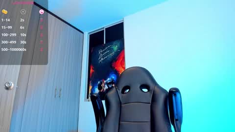 Snapshot of nikolahank1 chatting on February 22, 2025, 8:07 am Nikola Hank online show from February 22, 2025, 8:07 am