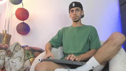    online show from June 4, 2026, 11:44 pm
