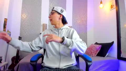    online show from February 11, 2025, 10:26 am