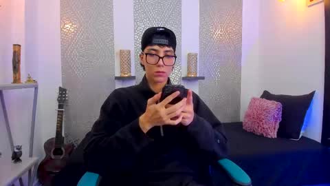    online show from February 18, 2025, 4:37 am