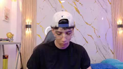 Snapshot of nikolay_gregori chatting on July 7, 2026, 4:04 am online show from July 7, 2026, 4:04 am