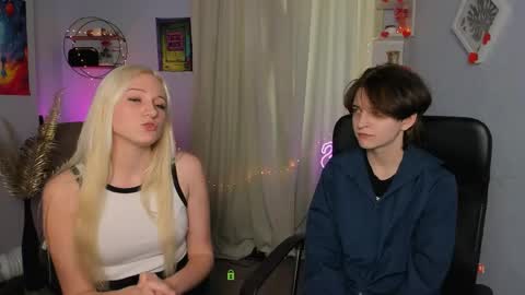 Nik online show from June 1, 2026, 12:51 pm