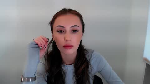 nikonara_ online show from October 11, 2025, 12:15 pm