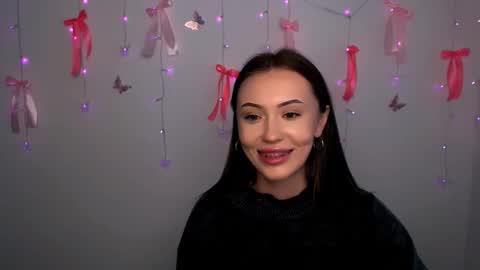 nikonara_ online show from April 2, 2026, 11:52 am