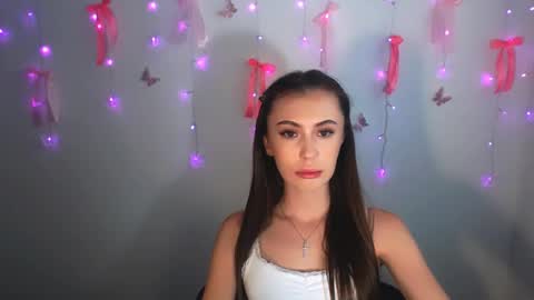 nikonara_ online show from July 11, 2026, 11:35 am