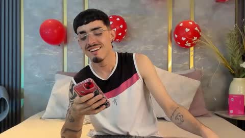 Niko Stone online show from February 14, 2026, 4:53 am