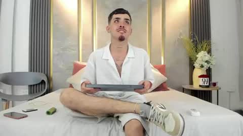 Niko Stone online show from June 14, 2026, 4:36 am