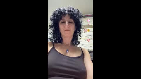 nikol online show from February 26, 2026, 8:19 pm