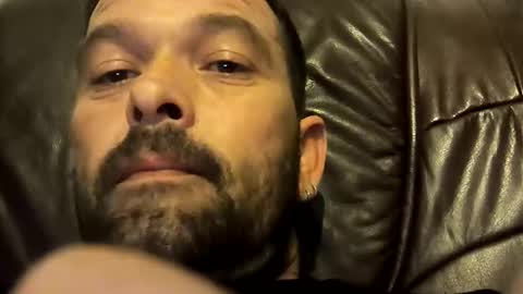 Niks online show from May 8, 2026, 2:50 am