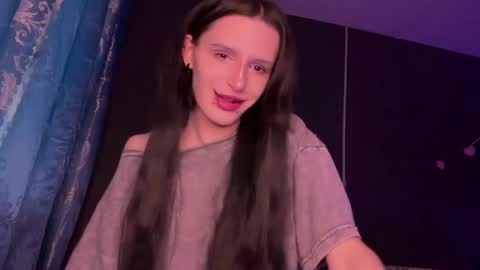 Snapshot of niky_long chatting on May 24, 2026, 1:21 am Niky online show from May 24, 2026, 1:21 am