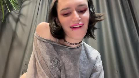 Snapshot of niky_long chatting on May 31, 2026, 7:26 pm Niky online show from May 31, 2026, 7:26 pm