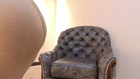  NIKY SMIT  online show from December 21, 2025, 11:06 am