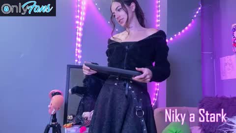 Niky A Stark online show from November 7, 2025, 11:43 am