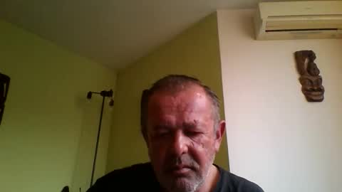 Snapshot of nikyo419 chatting on April 13, 2026, 5:02 am nikyo419 online show from April 13, 2026, 5:02 am