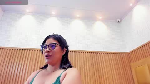 Snapshot of nikyrios chatting on May 20, 2026, 12:22 pm online show from May 20, 2026, 12:22 pm