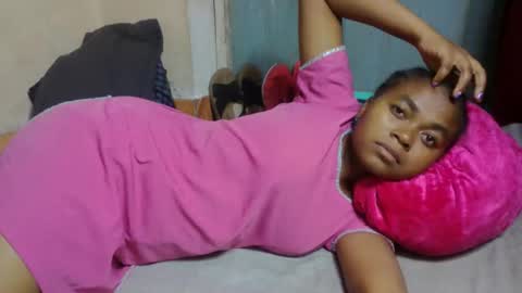 nilah online show from April 22, 2026, 7:26 pm
