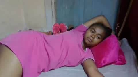 nilah online show from April 24, 2026, 5:04 pm