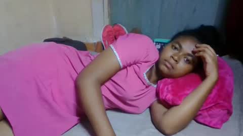 nilah online show from April 27, 2026, 6:39 pm