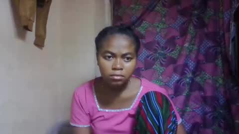 Snapshot of nilahmarie chatting on June 4, 2026, 5:24 am nilah online show from June 4, 2026, 5:24 am