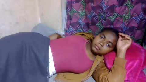 Snapshot of nilahmarie chatting on June 11, 2026, 4:21 am nilah online show from June 11, 2026, 4:21 am
