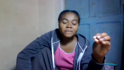 nilah online show from June 19, 2026, 6:01 pm