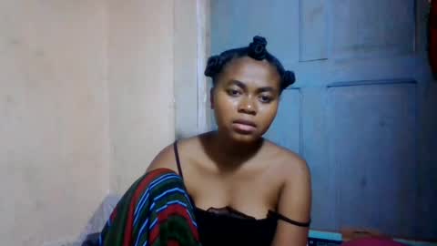 nilah online show from July 3, 2026, 11:27 am