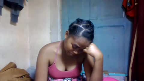 nilah online show from July 28, 2026, 4:39 pm
