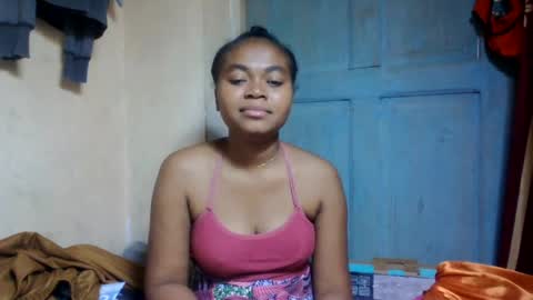 nilah online show from July 28, 2026, 7:39 pm