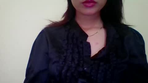 Snapshot of nimrita001 chatting on February 12, 2026, 10:32 am nimrita001 online show from February 12, 2026, 10:32 am