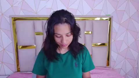 Nina Carther online show from July 3, 2026, 11:05 am