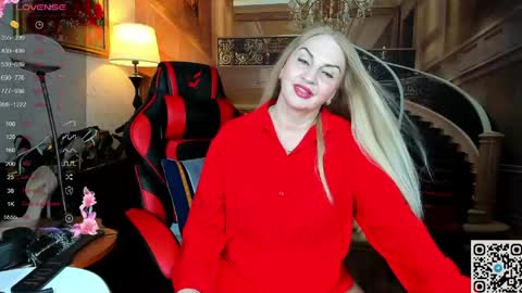 Snapshot of nina_deville chatting on June 8, 2026, 11:27 pm Nina online show from June 8, 2026, 11:27 pm